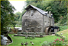 Cornwall Tourism Magazine - Boscastle Harbour